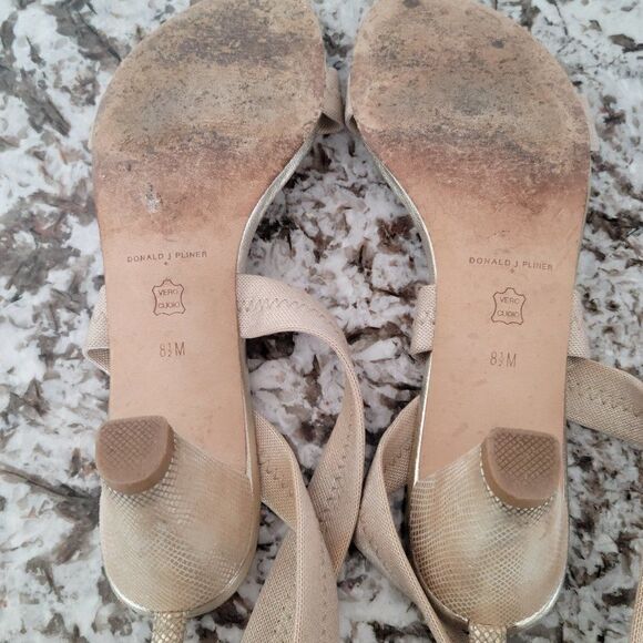 Donald Pliner Sandal  size 8.5 M - Picture 7 of 8